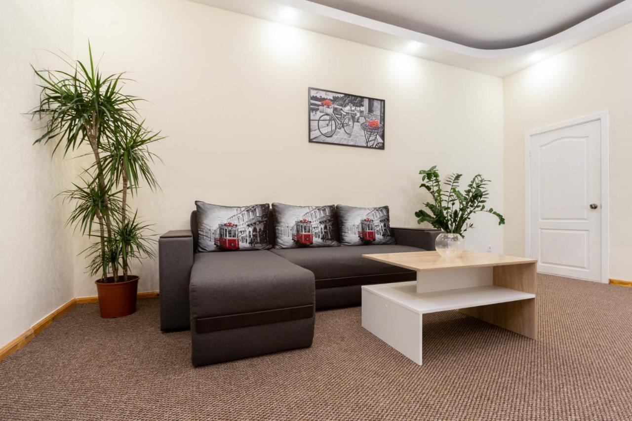 Apartment Center Of Odessa Esterno foto