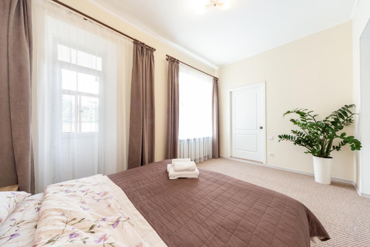 Apartment Center Of Odessa Esterno foto