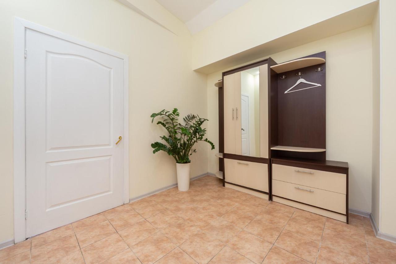 Apartment Center Of Odessa Esterno foto